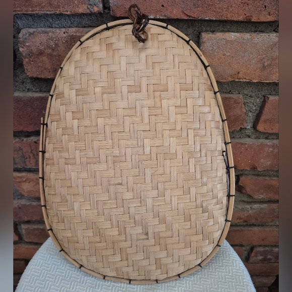Vintage Handmade Floral Wicker And Coconut Shell Basket Wall Hanging - Picture 9 of 9